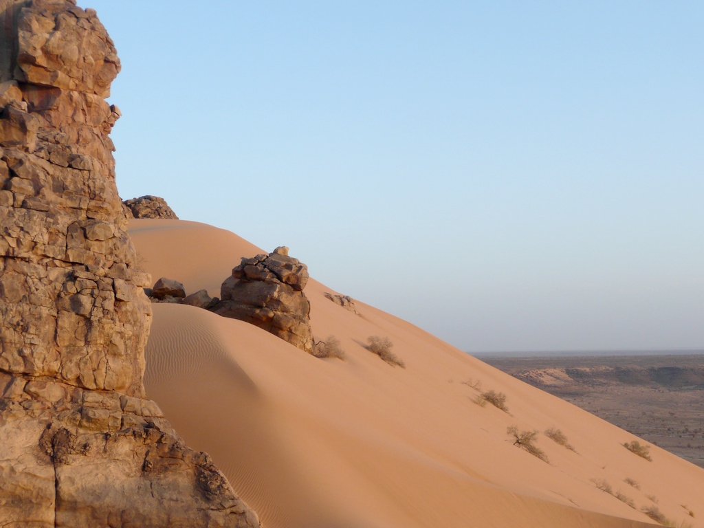 Voyage dans le désert en Mauritanie : au sommet de la montagne Zarga