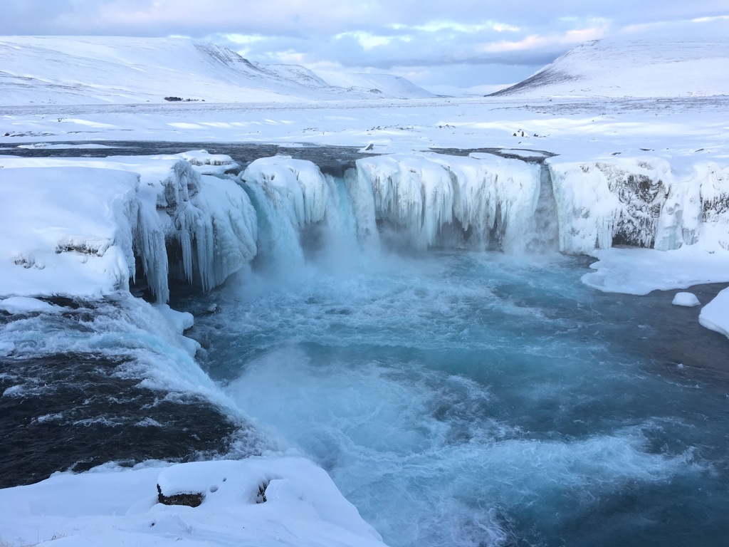 Voyage en Islande : Góðafoss, la chute des Dieux